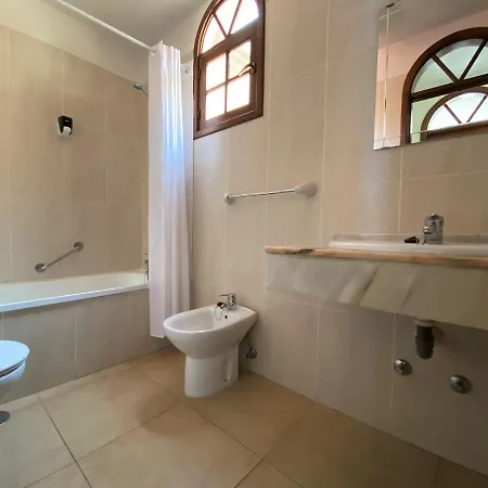 ラグナ パーク 2 アパートホテル 2*