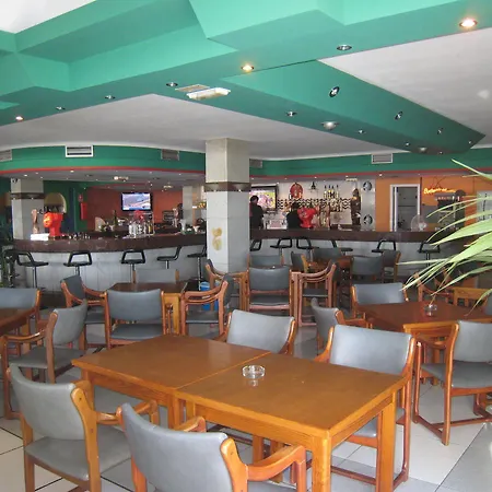 公寓式酒店 丽港公园2酒店 2*