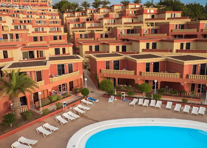 アパートホテル ラグナ パーク 2 2*