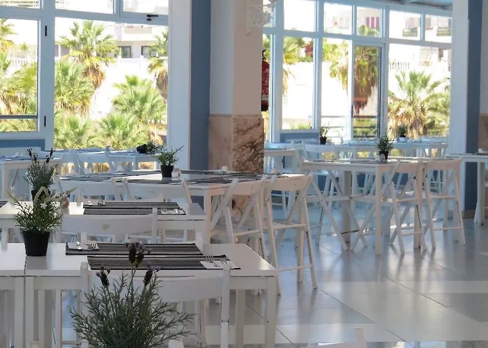 아파트호텔 라구나 파크 2 아데제